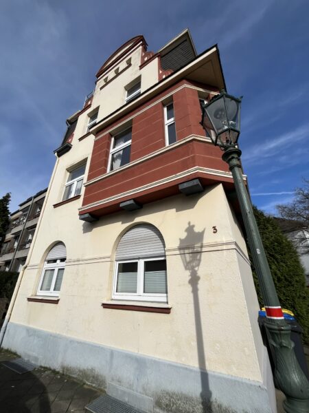 Praxisgebäude von außen Psychotherapie Heßler Heilpraktiker Frank Brandes in Düsseldorf